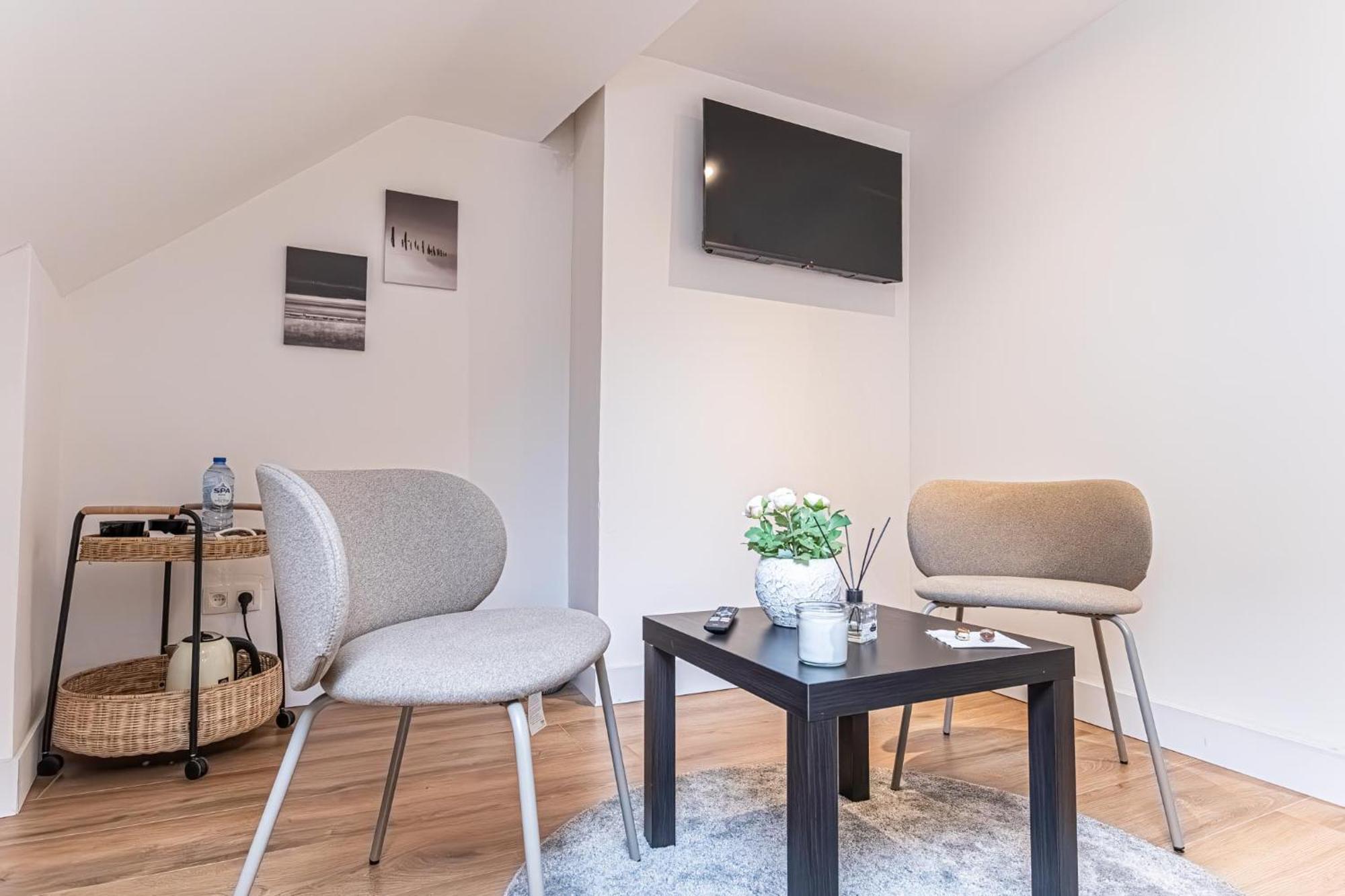 Spacious Shared 5br In The Heart Of Gand