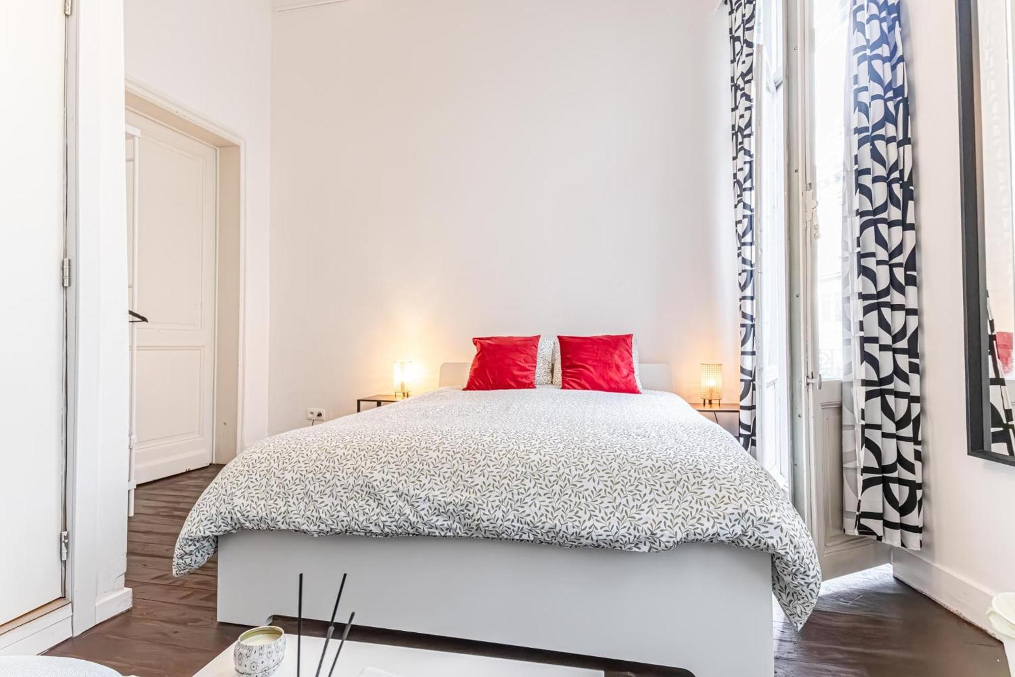 Spacious Shared 5br In The Heart Of Gand